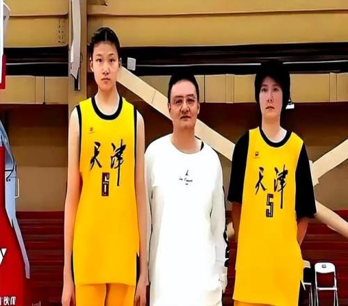 2026必备新球迷球星集锦指南:乔科佛鲨,詹皇与库里巅峰对决